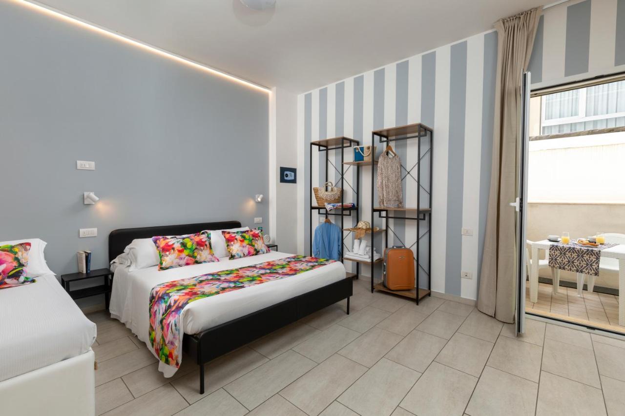 Rubino Apartments A 100Metri Dal Mare Riccione Extérieur photo